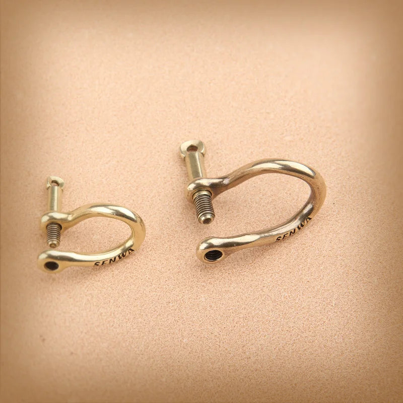 Japan Imported Solid Brass Horseshoe Key Chain Ring Holder D Shape Car Keychain Hardware Accessories