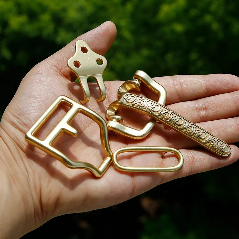 Solid Brass Cavalry Belt Buckle for Men Belt Rivet Screws Waistband Hook Clasp Leather Buckles Head Accessories 4pcs/set