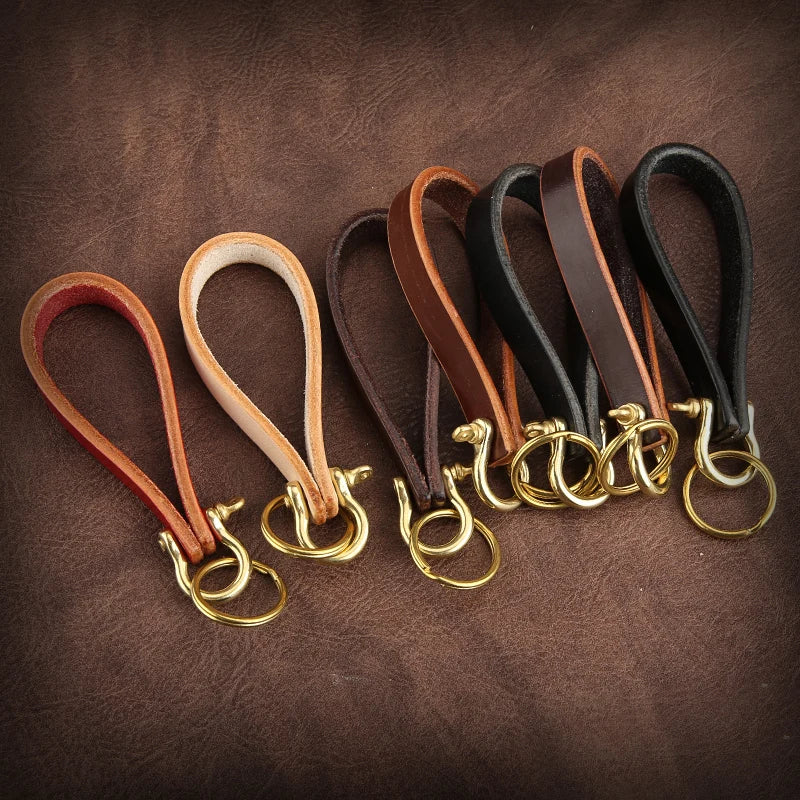 Handmade Genuine Leather Keychain Solid Brass For Men and Women Car Keychain Wallet Pocket Waist Holder Keyrings